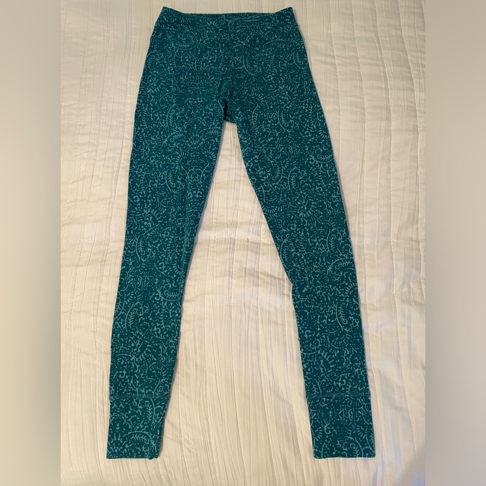 Women’s Eddie Bauer leggings